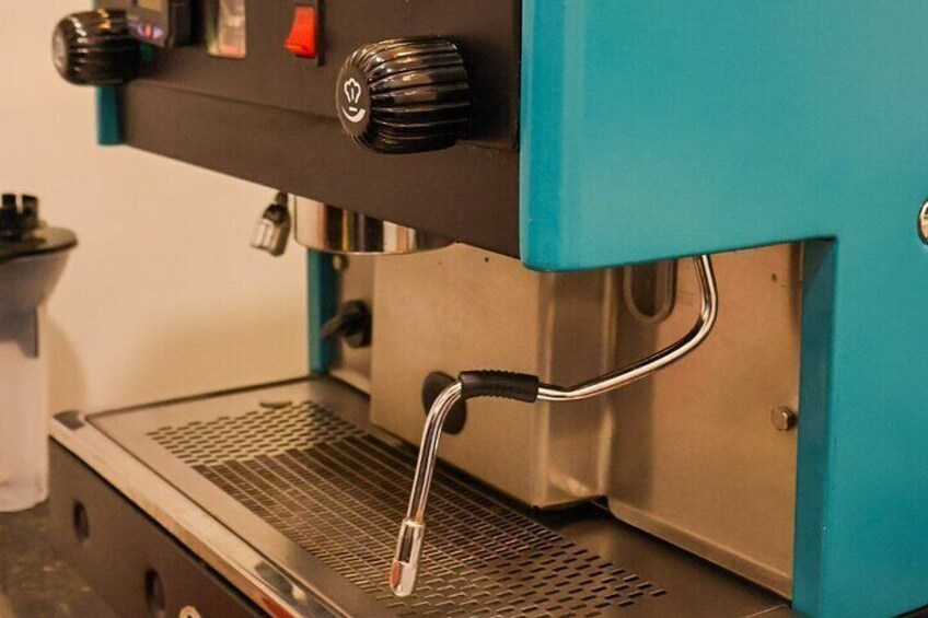 Learn to prepare Colombian coffee Class and history