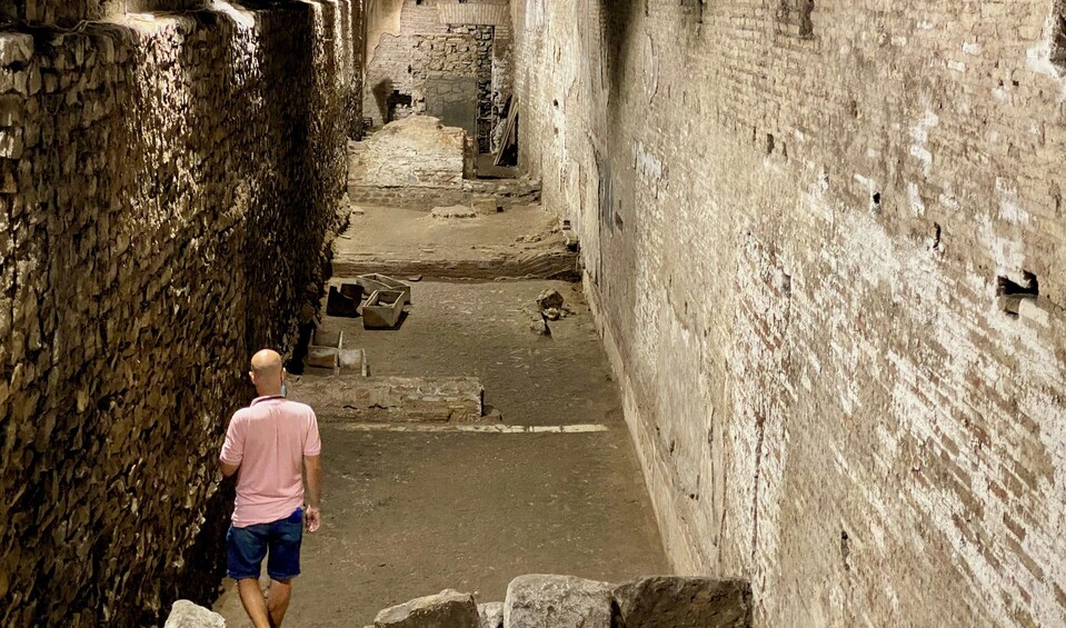 Private or Small Group Guided Tour of Trastevere & Its Undergrounds