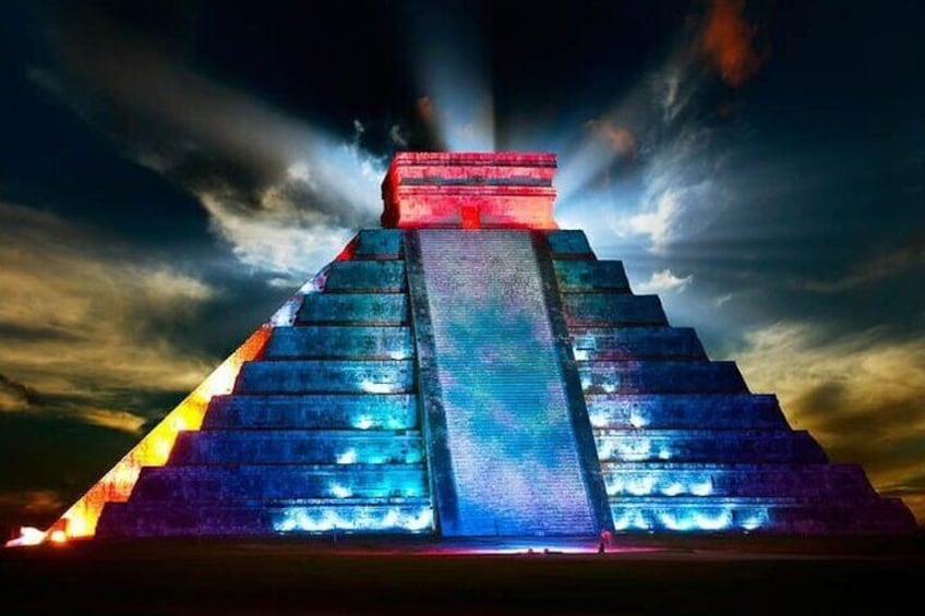 Kukulkan Nights Tour