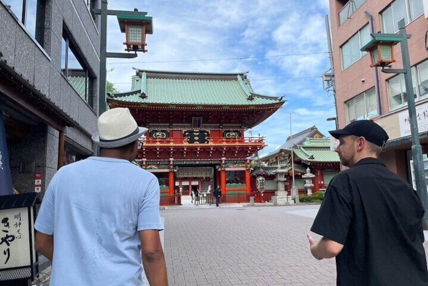 Tokyo Shrine Tour: A Cultural Guide for First Timers