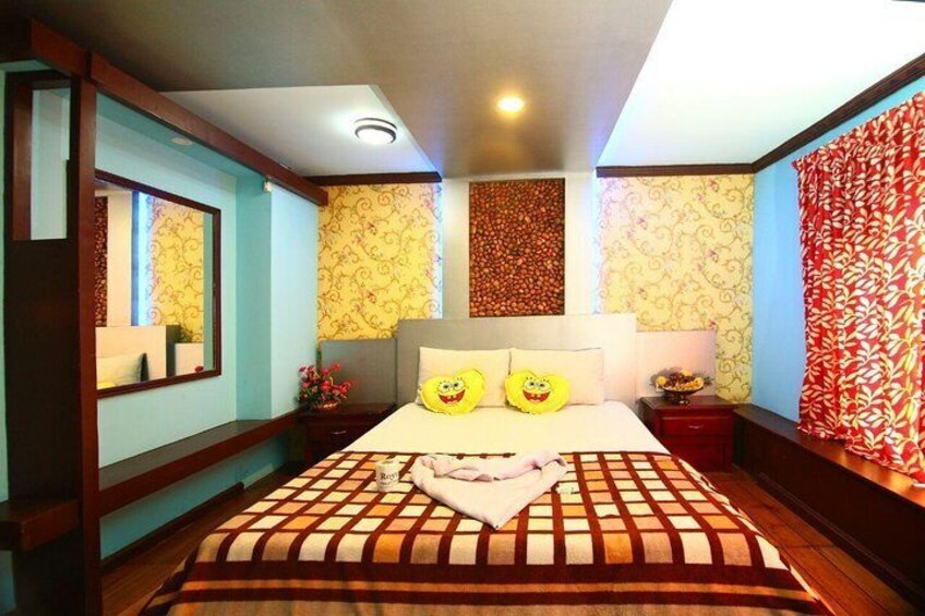 5 Day Explore Kerala (Private houseboat incl. Resort,Hotel,Cab