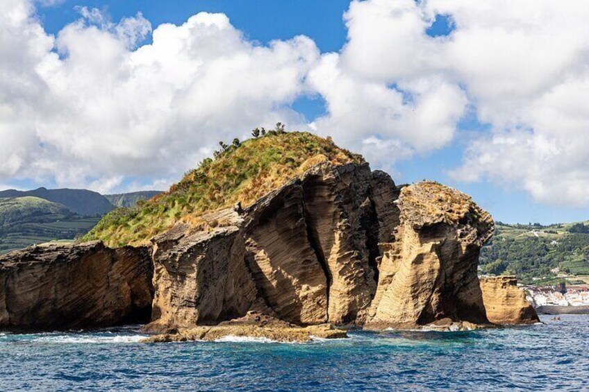 Private Boat Tour of the Islets in Vila Franca do Campo