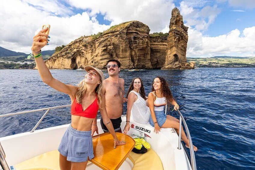 Private Boat Tour of the Islets in Vila Franca do Campo