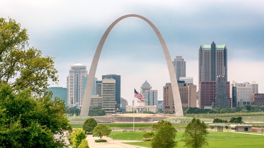 St Louis Self-Guided Driving and Walking Audio Tour