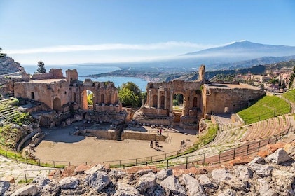 Tour Etna Volcano, Taormina and Messina. Departure from Messina