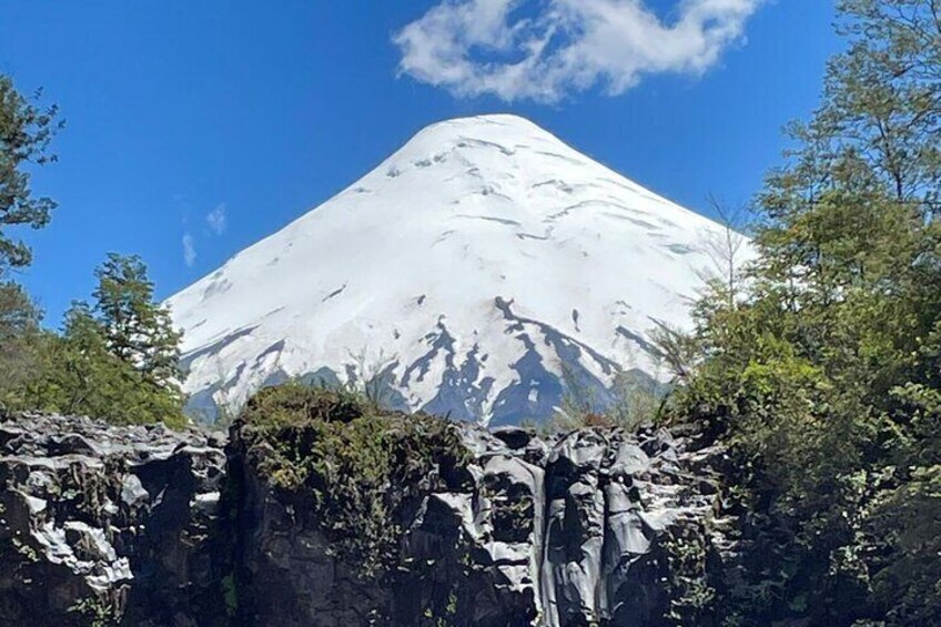 Osorno Volcano & Vicente Pérez Rosales National Park for Cruisers