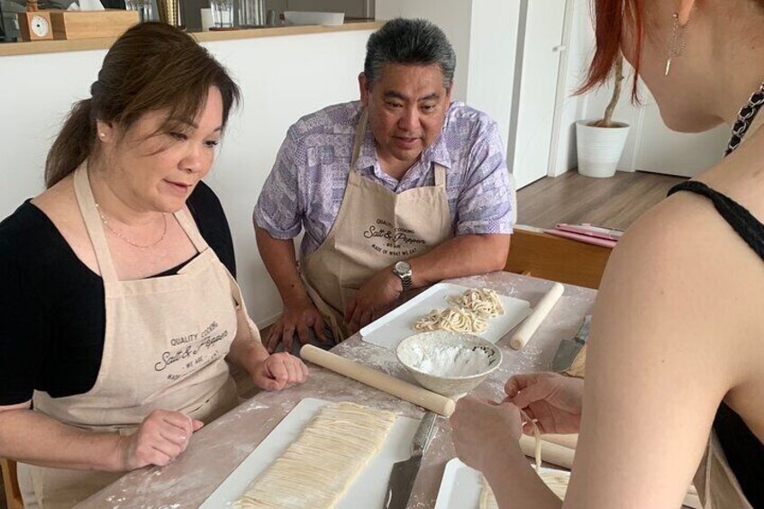 learuning how to make Udon noudle