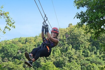 1 Hour Ecoadventure Sunset Ziplining in San Juan