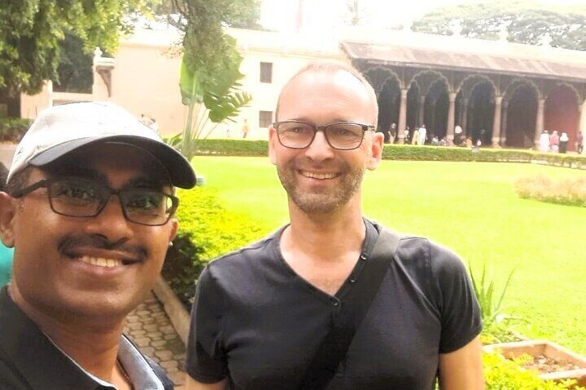 with Henning at Tippu Summer Palace