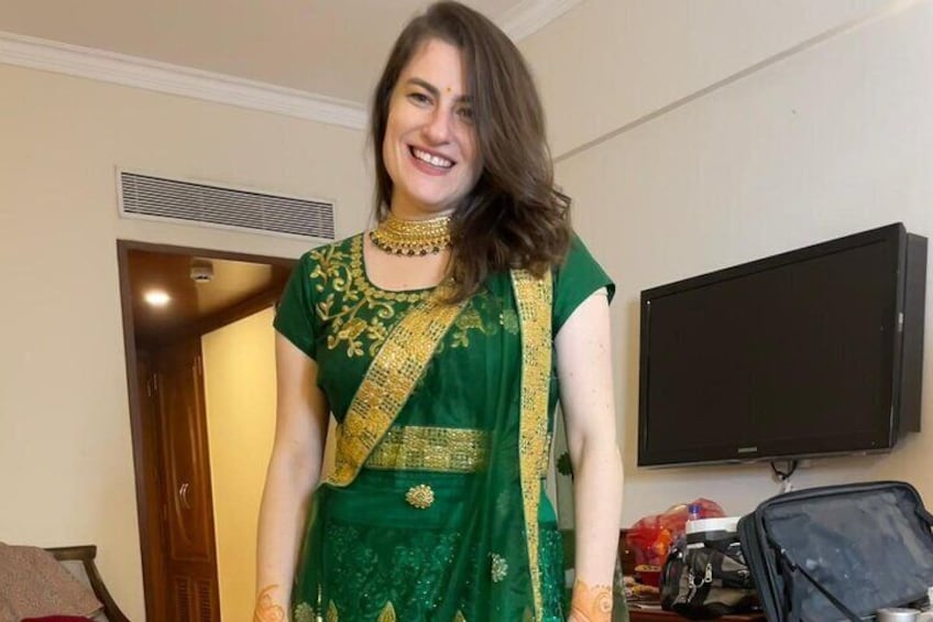 Half Day Delhi Wedding Shopping Tour with Female Guide