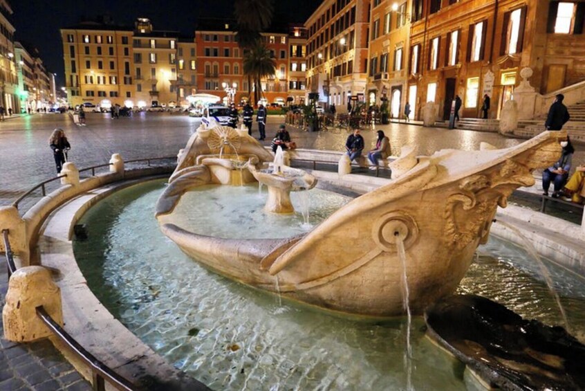 Discover Rome by Night on a Private Walking Tour