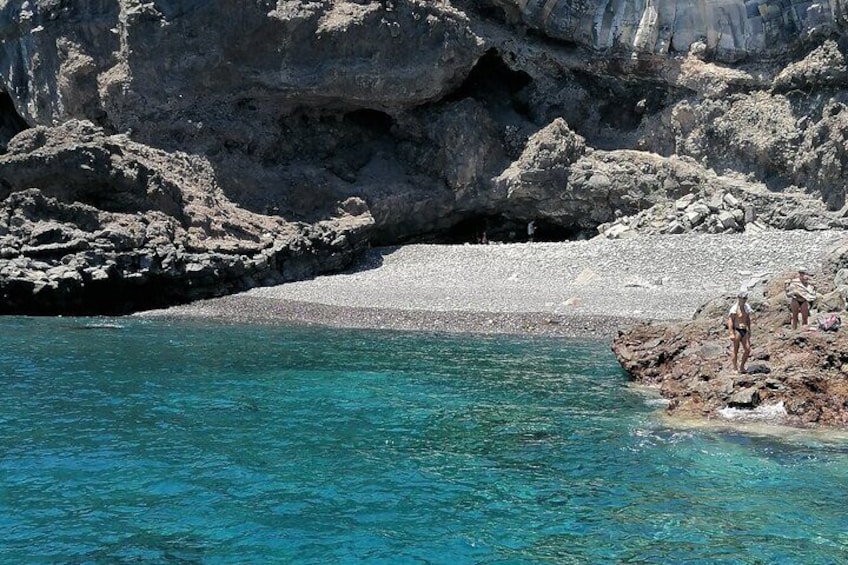 Whale watching and snorkelling in the whale sanctuary