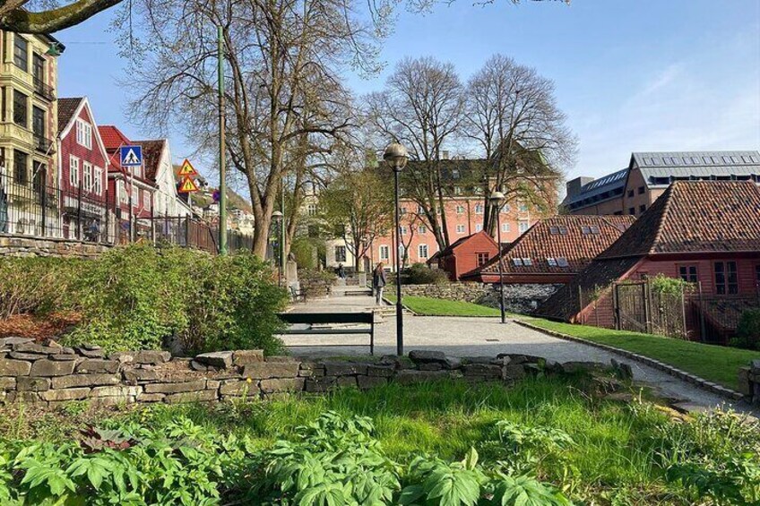 The Headless Horseman in Bergen a Self Guided Walking Tour Game