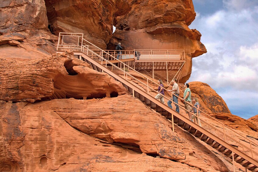 Hoover Dam and Valley of Fire Day Tour from Las Vegas