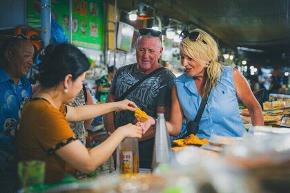 Experience Vietnamese Cooking Class and Local Market In Da Nang