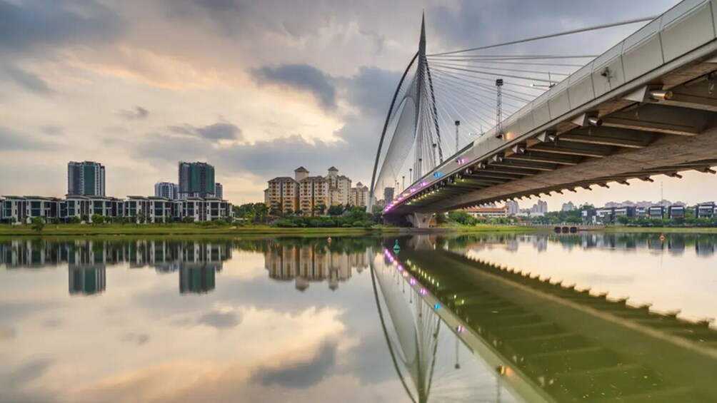Selangor: Putrajaya and River Cruise Ticket Only