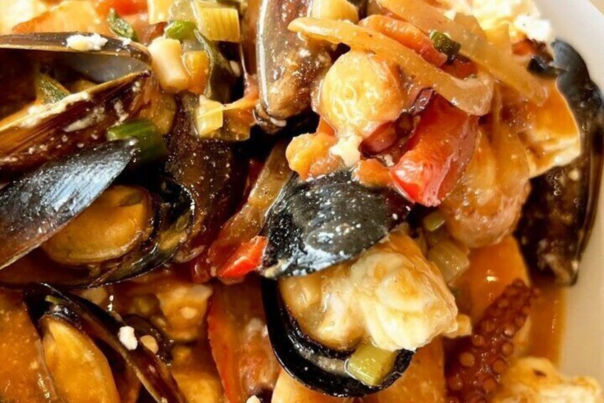 Street food of Crete tour