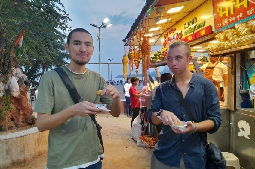 Street Food And Evening Bazaar Tour