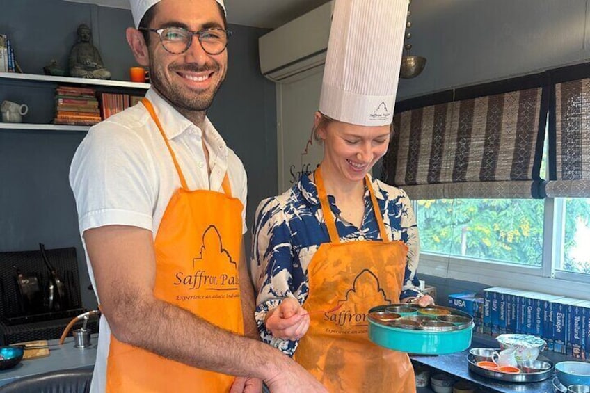 Spice Knight - Market Walk with Indian Food Class 