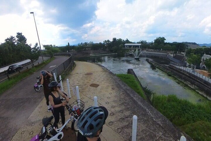 Small Group E-bike Cycling Tour in Kyoto