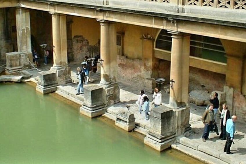 Roman Hot Spring , Bath 