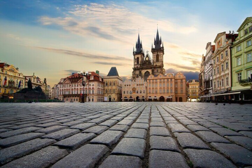 Private Self Guided Walking Tour to Royal Route Prague