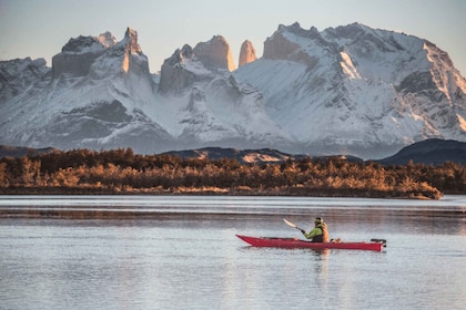 Torres del Paine: Grey-Serrano Kayak Tour