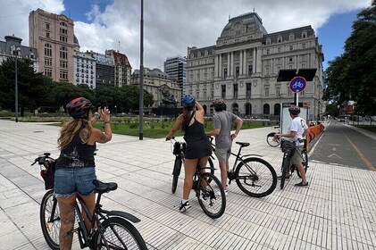 Private Full Day Bike Tour Around Buenos Aires with Local Host