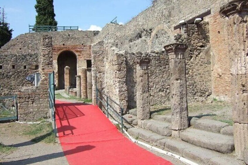 Pompeii Self Guided Walking Tour