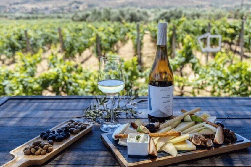 Private Winery Tour, Knossos Palace, Museum, City Walk