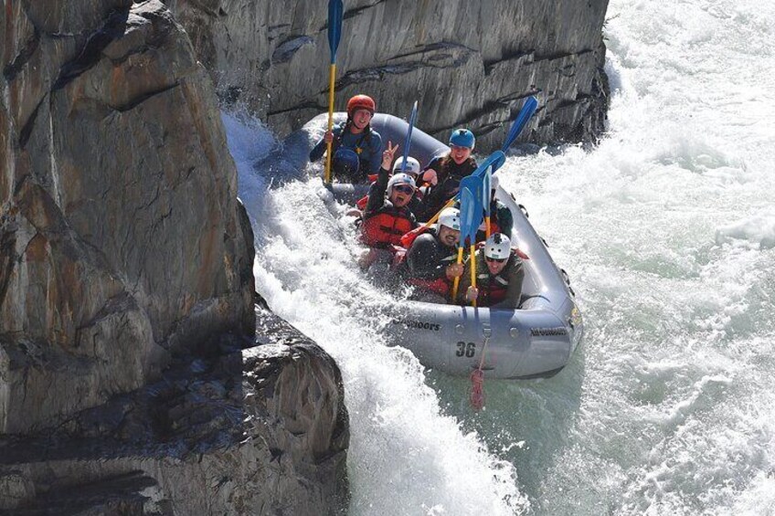 Middle Fork American River Whitewater Rafting Trip (Class 3-4)