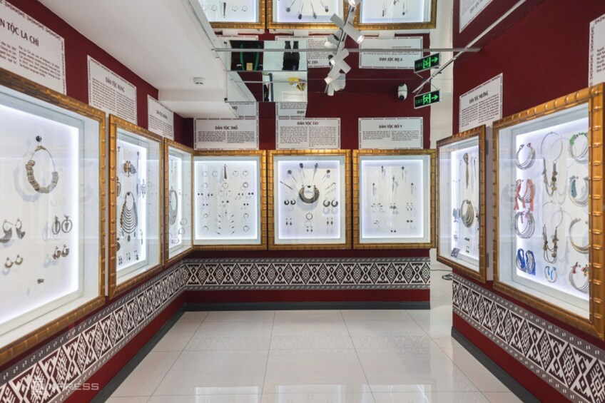 Ho Chi Minh City: Vietnam‘s 54 Ethnic Groups Jewelry Museum