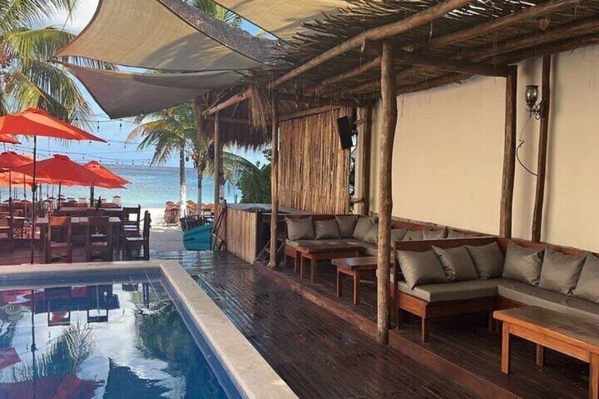 Coco's Beach Club