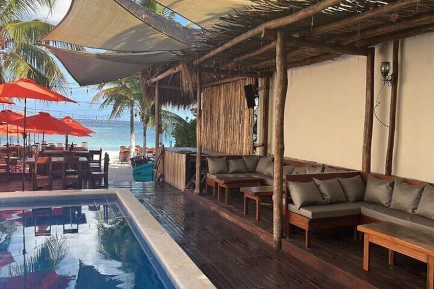 Coco's Beach Club