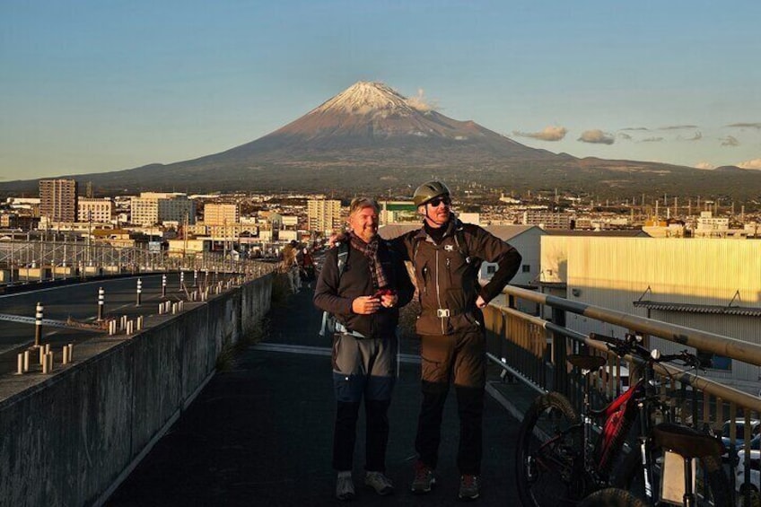 Mount Fuji E-Bike Tour: Explore Nature and History