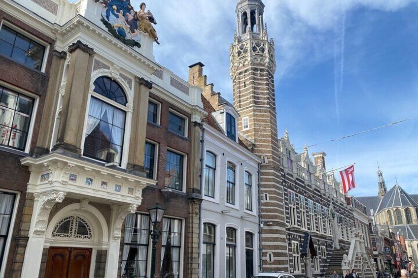 Escape The City: Alkmaar City Walking Tour with Puzzles