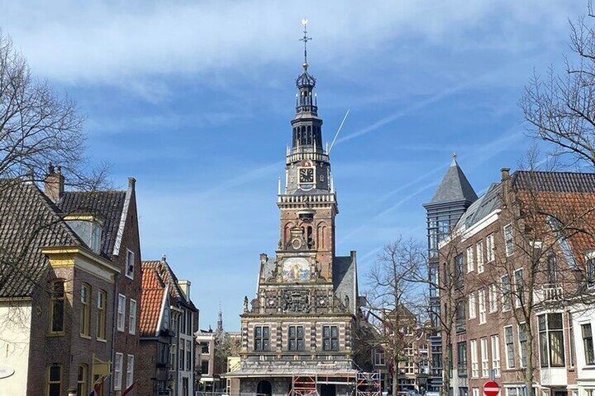 Escape The City: Alkmaar City Walking Tour with Puzzles