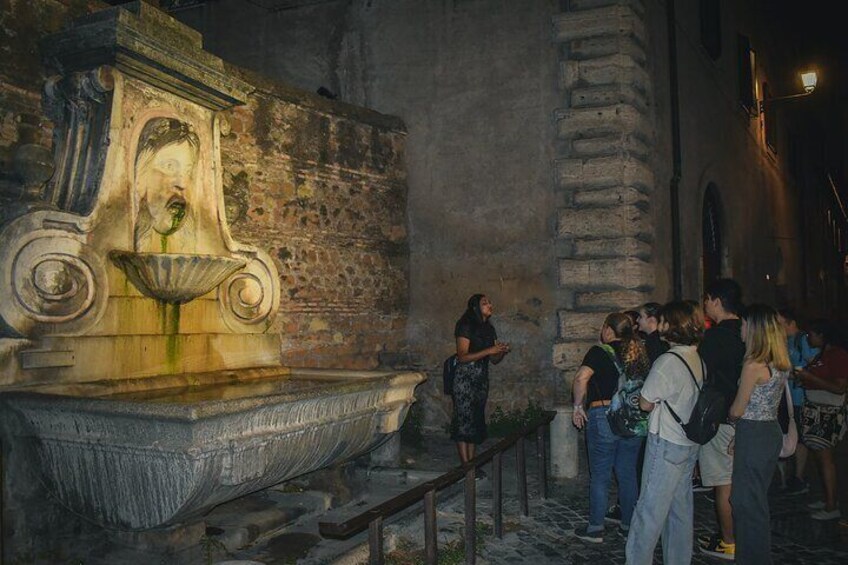 Mysterious Ghost Tour at Heart of Rome