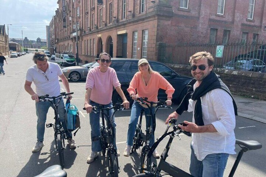 Glasgow ebike Tour Guests enjoying their post tour high