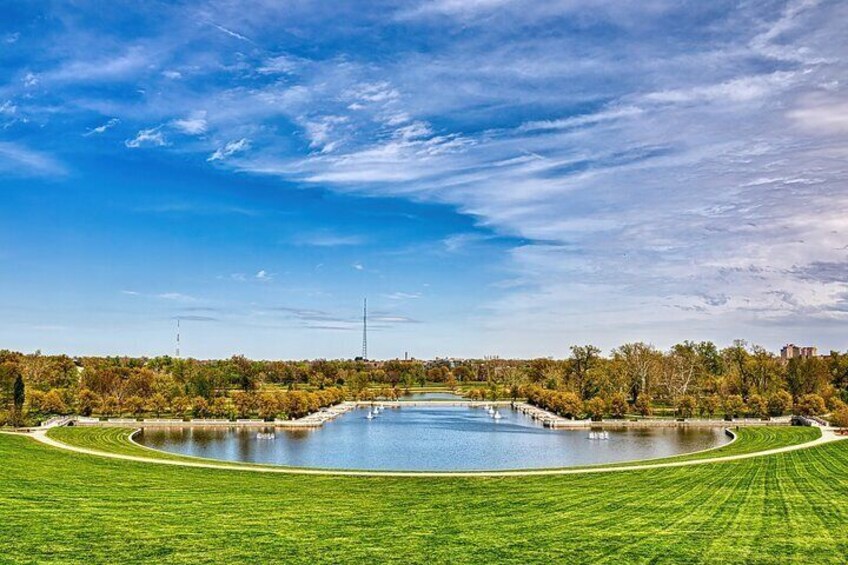 Saint Louis Self Guided Driving and Walking Audio Tour