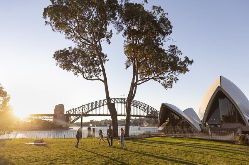 Family enjoying a day out in the Royal Botanical Gardens Credit Destination NSW
