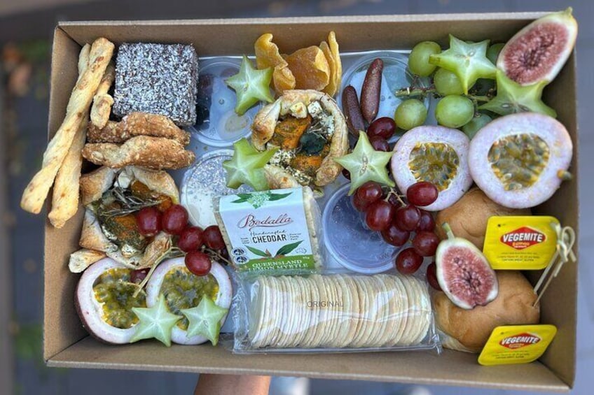 Australian Native Food, Wine & Sydney Botanical Gardens Walk