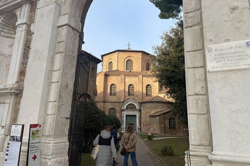 Ravenna Shared Guided Tour with Admission Tickets