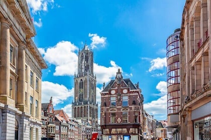 Utrecht: City Walk with Audio Guide in 7 Languages on your Phone