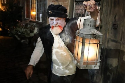 Ghost Tour by Lantern Light