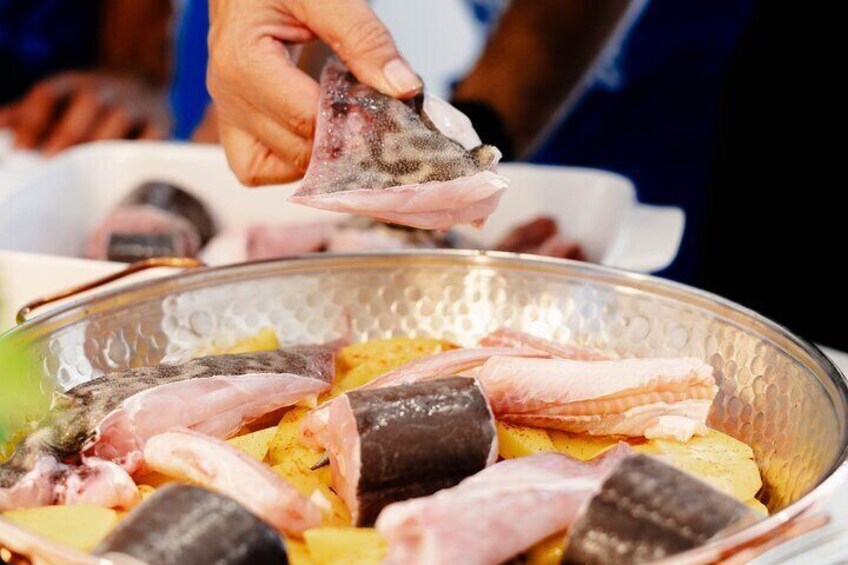 Market Tour & Cataplana Cooking Class - The Kitchen - Lagos, Algarve, Portugal