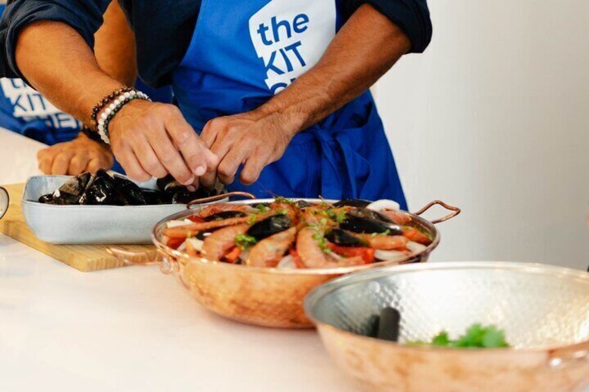 Market Tour & Cataplana Cooking Class - The Kitchen - Lagos, Algarve, Portugal 