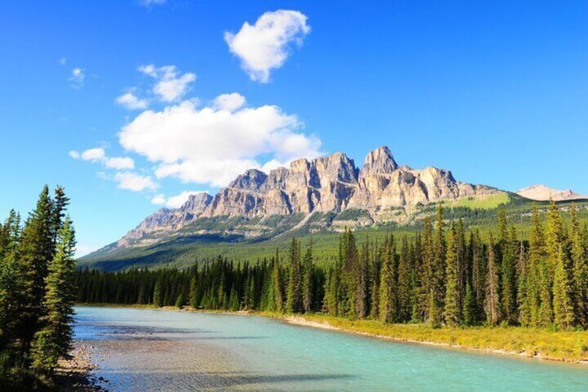 Lake Louise and Yoho National Park Self-Guided Driving Audio Tour