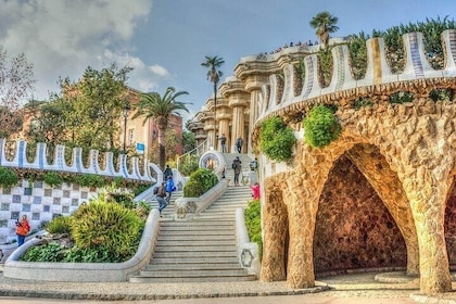 Barcelona Park Guell Private Tour