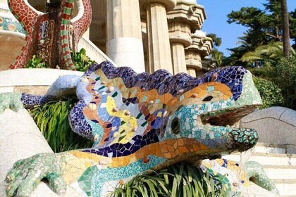 Barcelona Park Güell Exclusive Private Tour